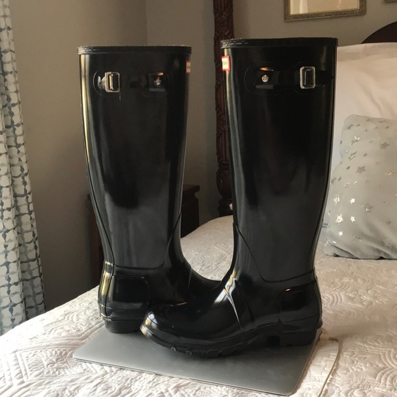 NWOT Hunter Rain Boots *Tall* - Picture 2 of 4